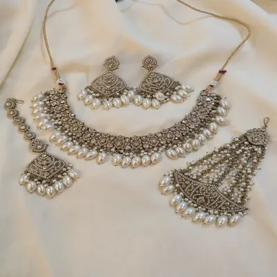 AD Stone Diamond Cut Full Bridal Jewellery Set with Pearl Detailing – Luxury Wedding Set for Bride